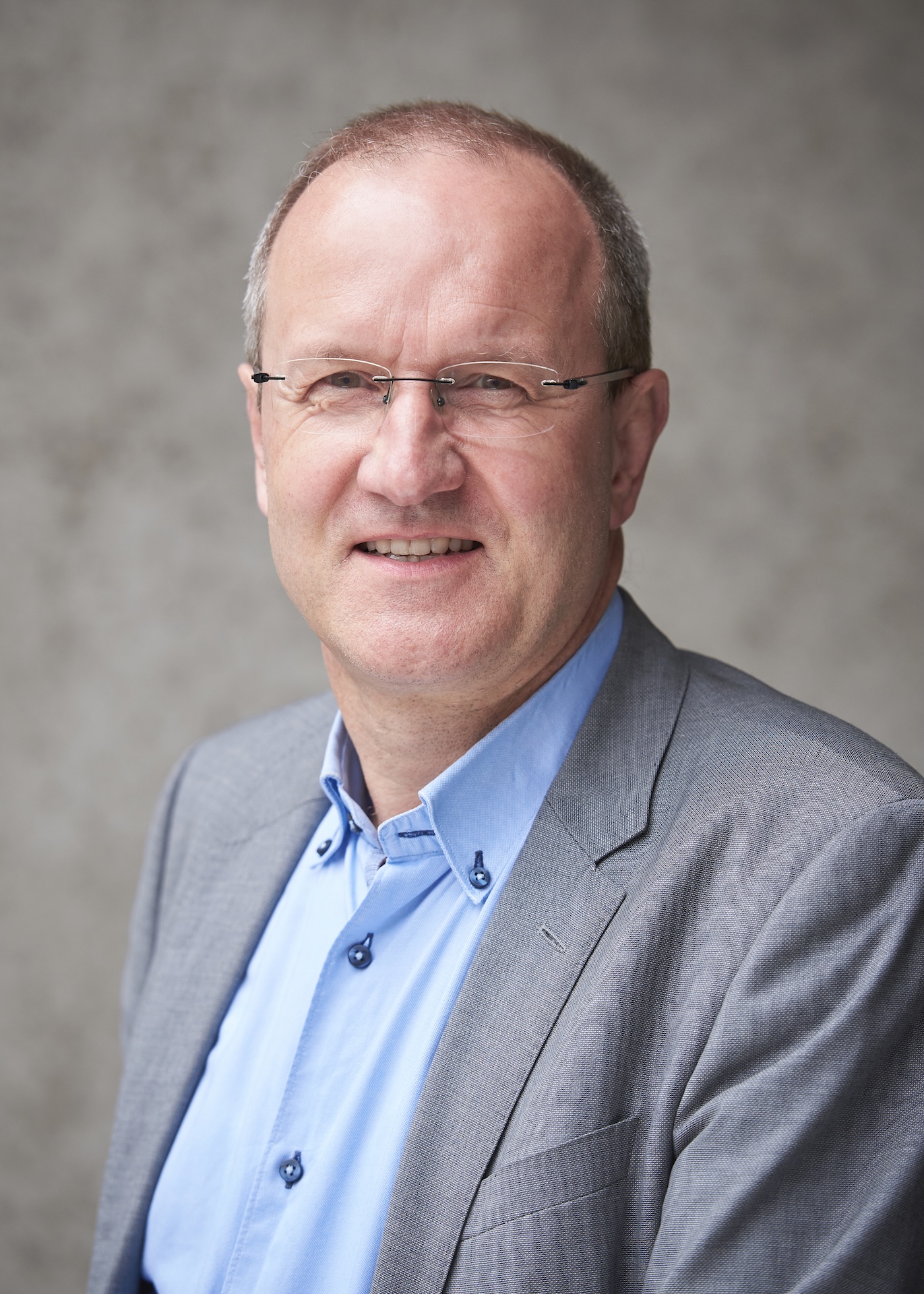 Gunther Hellmann